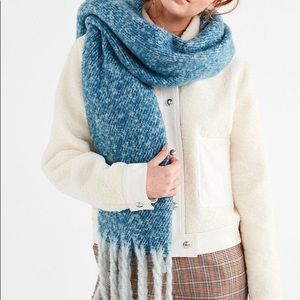 Large Urban Outfitters Blue Blanket Scarf